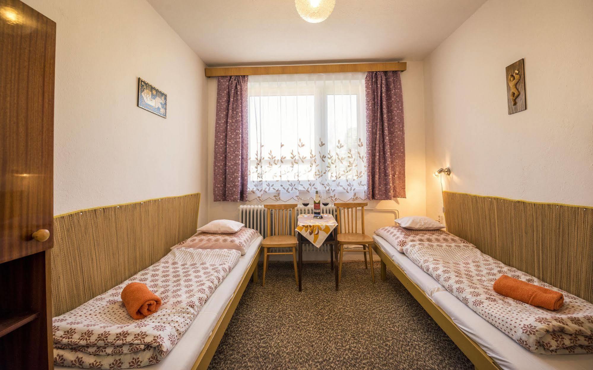 Guesthouse Cyprian Zdiar Exterior photo